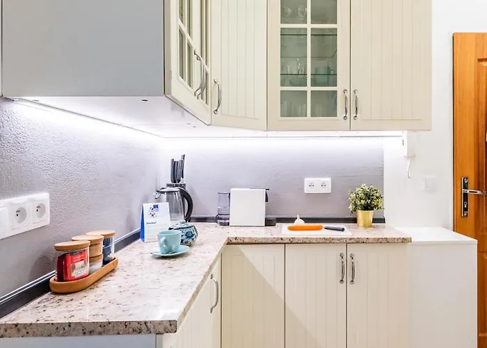 Appartamento Days - Stylish With Netflix In Hip Karlin Praga